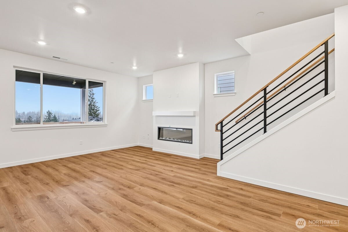 613 103rd Court SE #SW 11, Lake Stevens, WA 98258