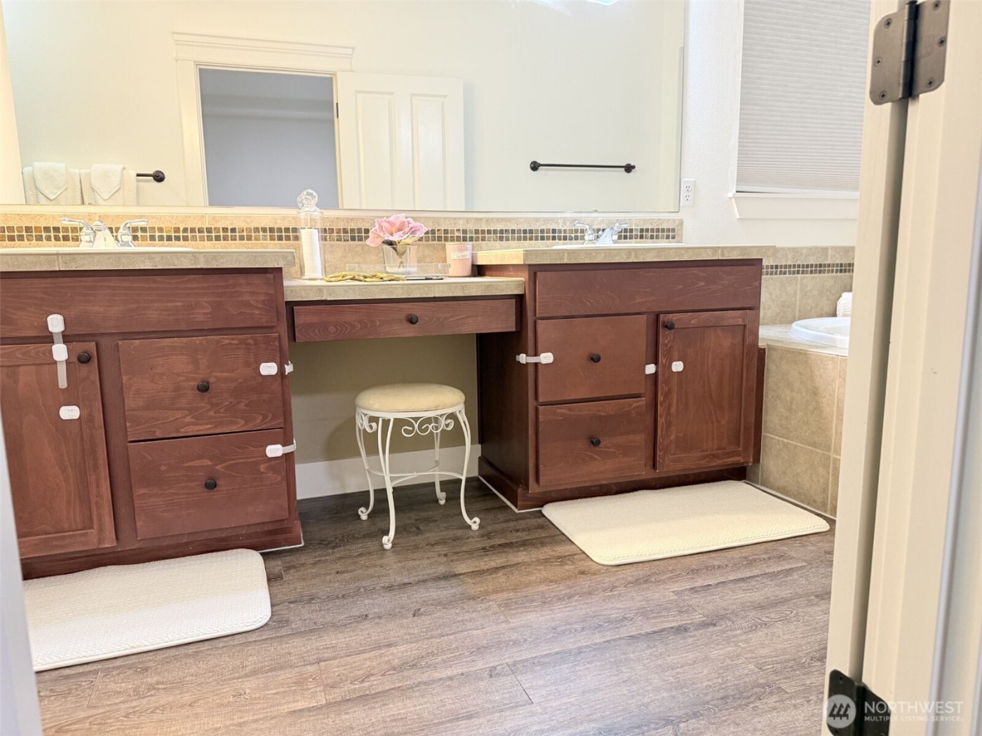 4433 Cashmere Drive NE, Lacey, WA 98516