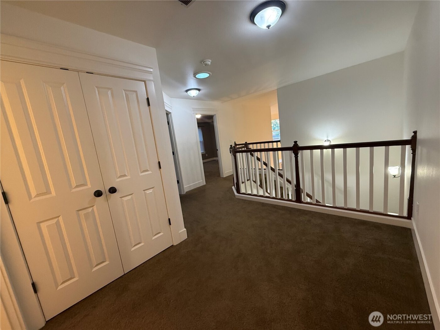 4433 Cashmere Drive NE, Lacey, WA 98516