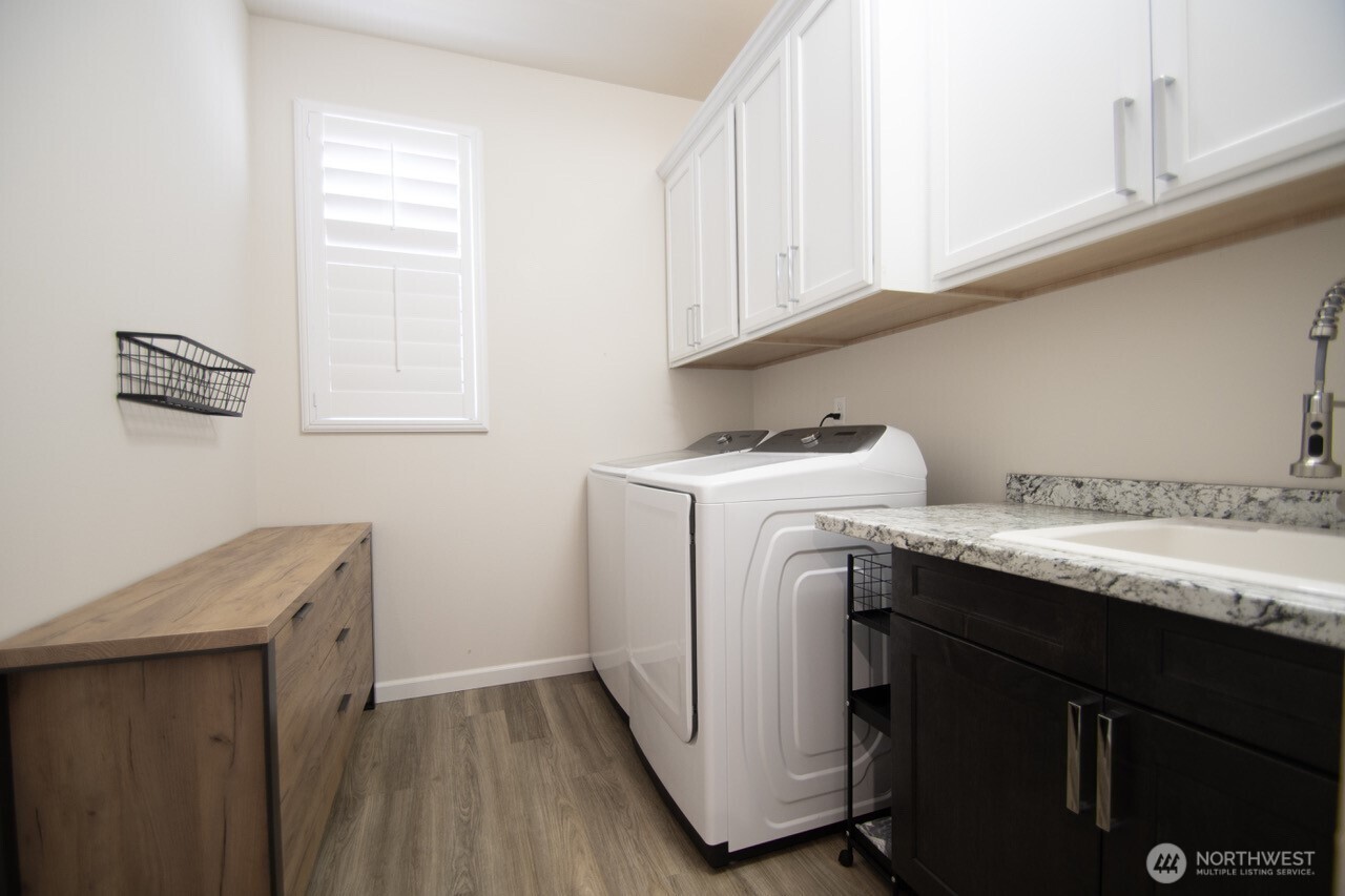 771 SE Nordmann Loop , Port Orchard, WA 98366