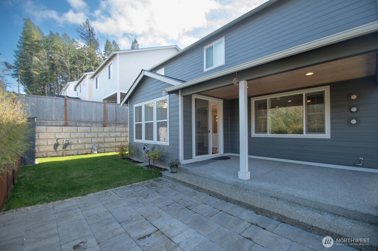 771 SE Nordmann Loop , Port Orchard, WA 98366