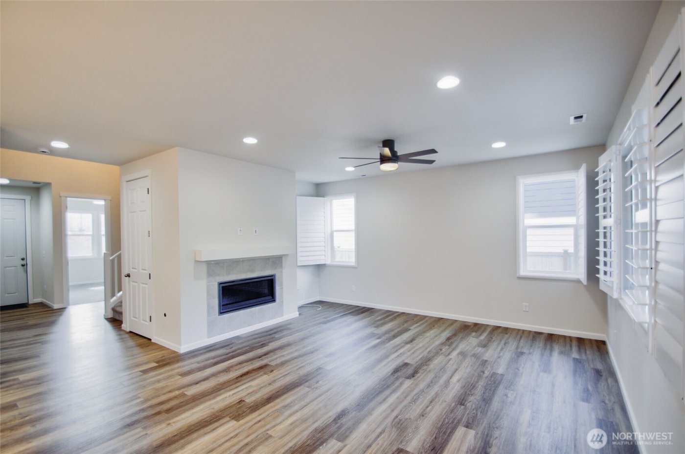 771 SE Nordmann Loop , Port Orchard, WA 98366