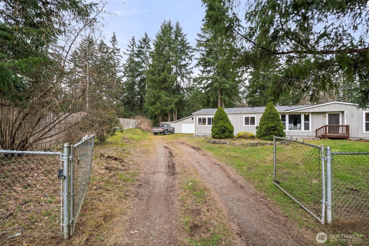 32206 71st Avenue Avenue S, Roy, WA 98580-9450