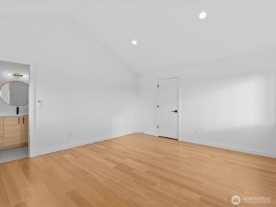 3239 61st Avenue SW #unit B, Seattle, WA 98116 - Photo 16