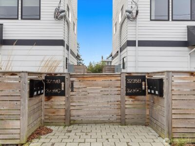 3239 61st Avenue SW #unit B, Seattle, WA 98116 - Photo 26