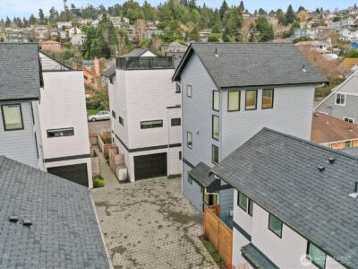 3239 61st Avenue SW #unit B, Seattle, WA 98116 - Photo 27