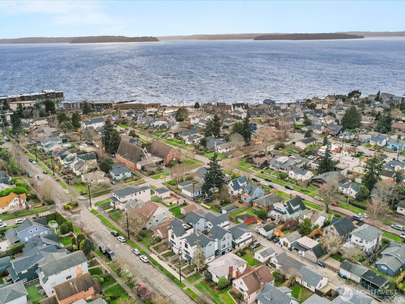 3239 61st Avenue SW #unit B, Seattle, WA 98116