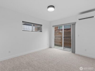 3239 61st Avenue SW #unit B, Seattle, WA 98116 - Photo 5