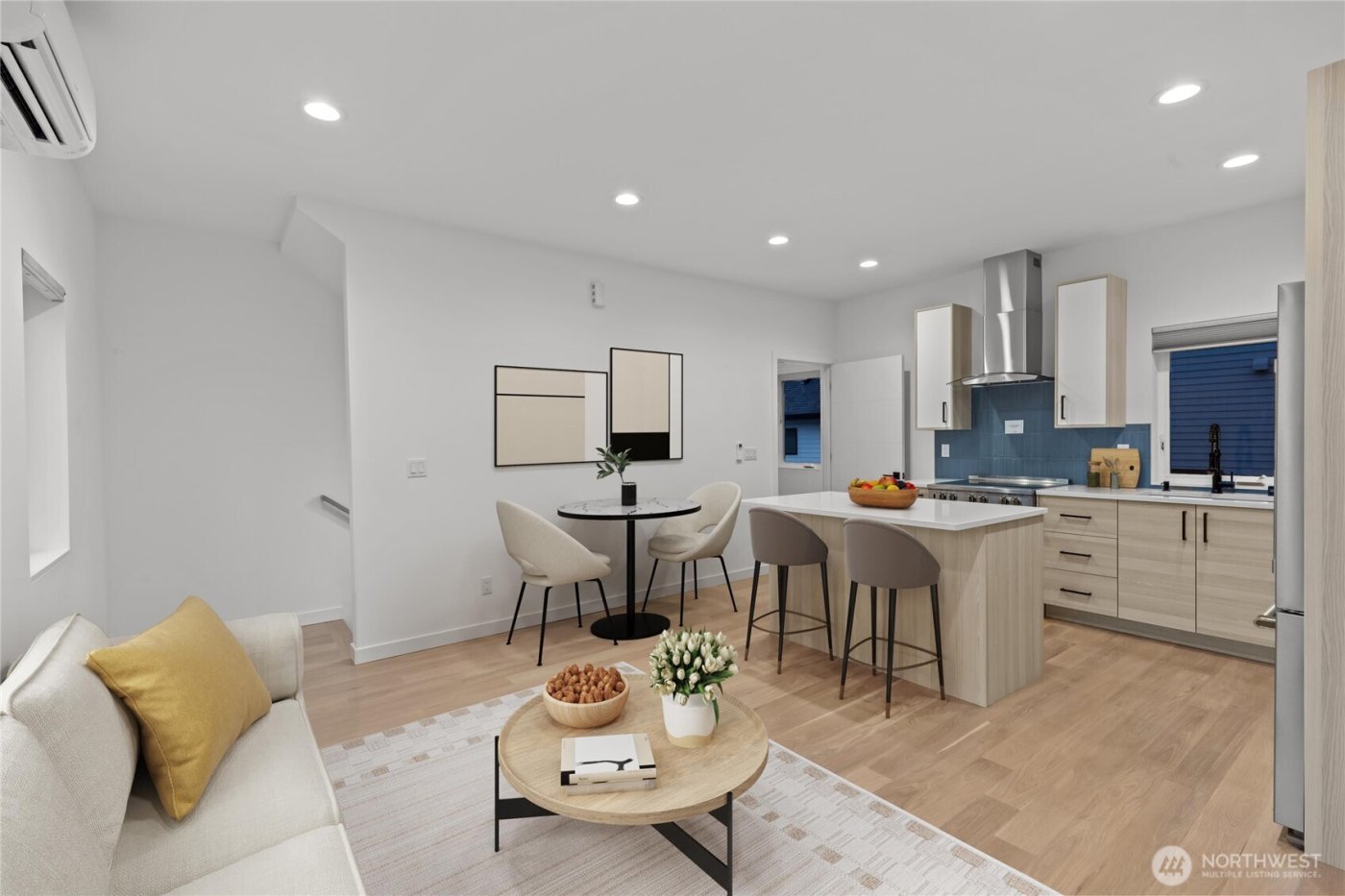 3239 61st Avenue SW #unit B, Seattle, WA 98116