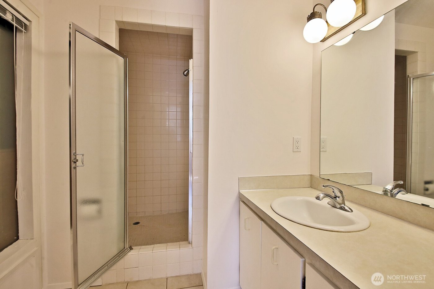 4960 Harbor Hills Drive , Freeland, WA 98249