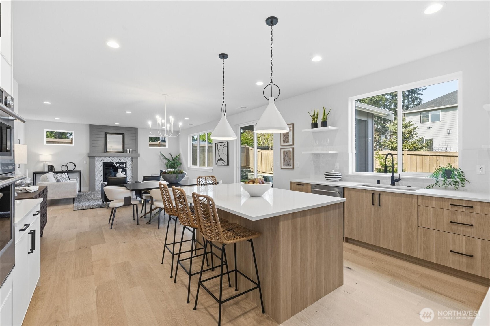 33 213th Place SW, Bothell, WA 98021