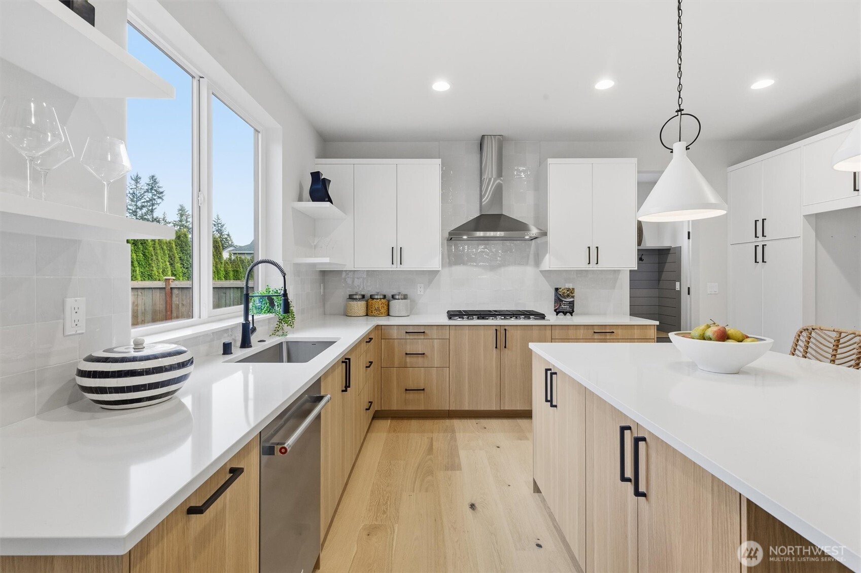 33 213th Place SW, Bothell, WA 98021