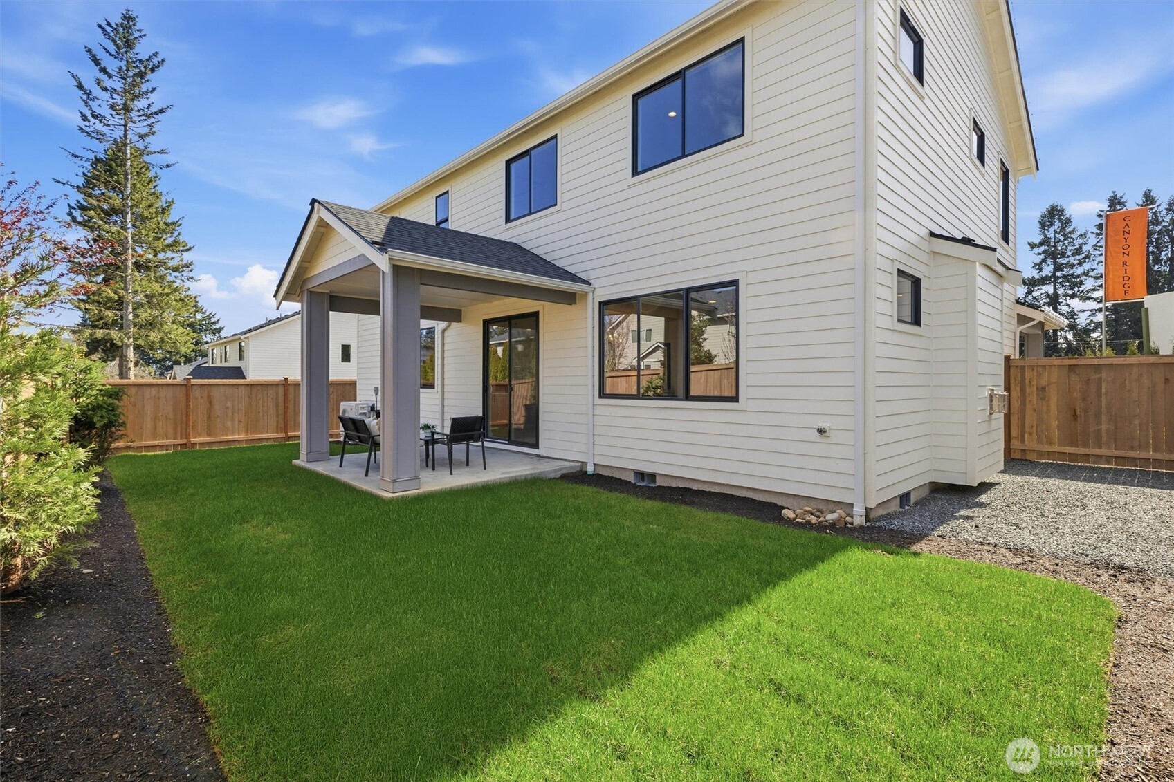 33 213th Place SW, Bothell, WA 98021