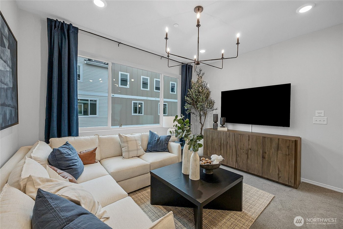 34164 Emerald Ridge Avenue SE, Black Diamond, WA 98010