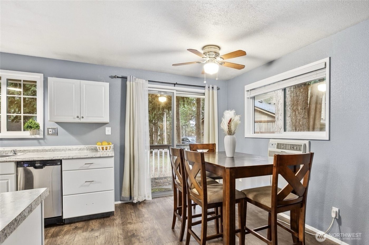 21843 Crest Lane SE, Yelm, WA 98597