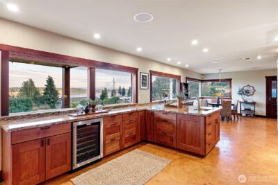 6916 Soundview Drive , Gig Harbor, WA 98335