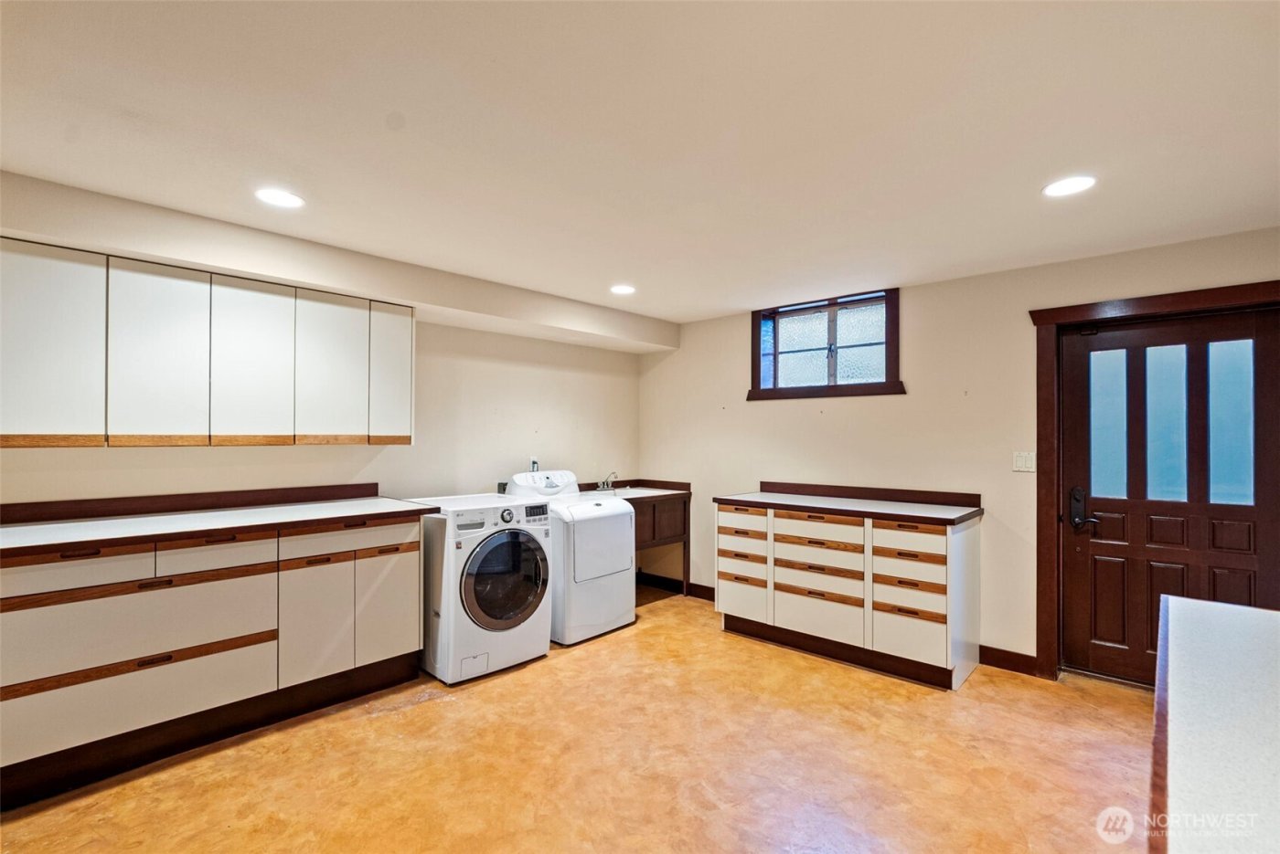 6916 Soundview Drive , Gig Harbor, WA 98335