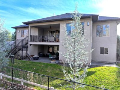 2049 Stillwater Drive , Walla Walla, WA 99362 - Photo 2