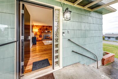 1922 W 7th Street , Port Angeles, WA 98363 - Photo 3