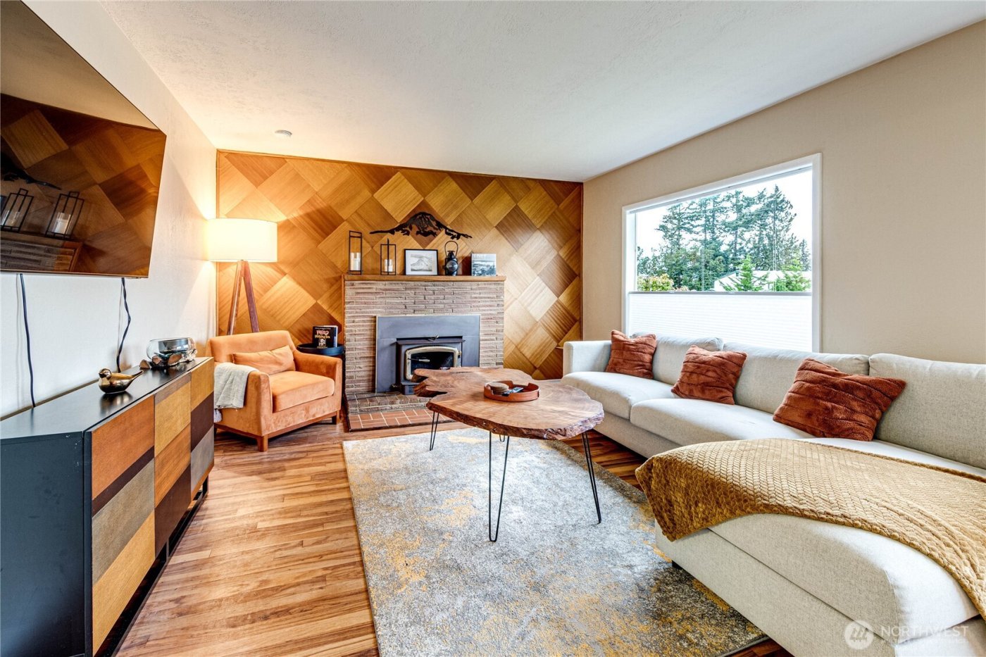 1922 W 7th Street , Port Angeles, WA 98363