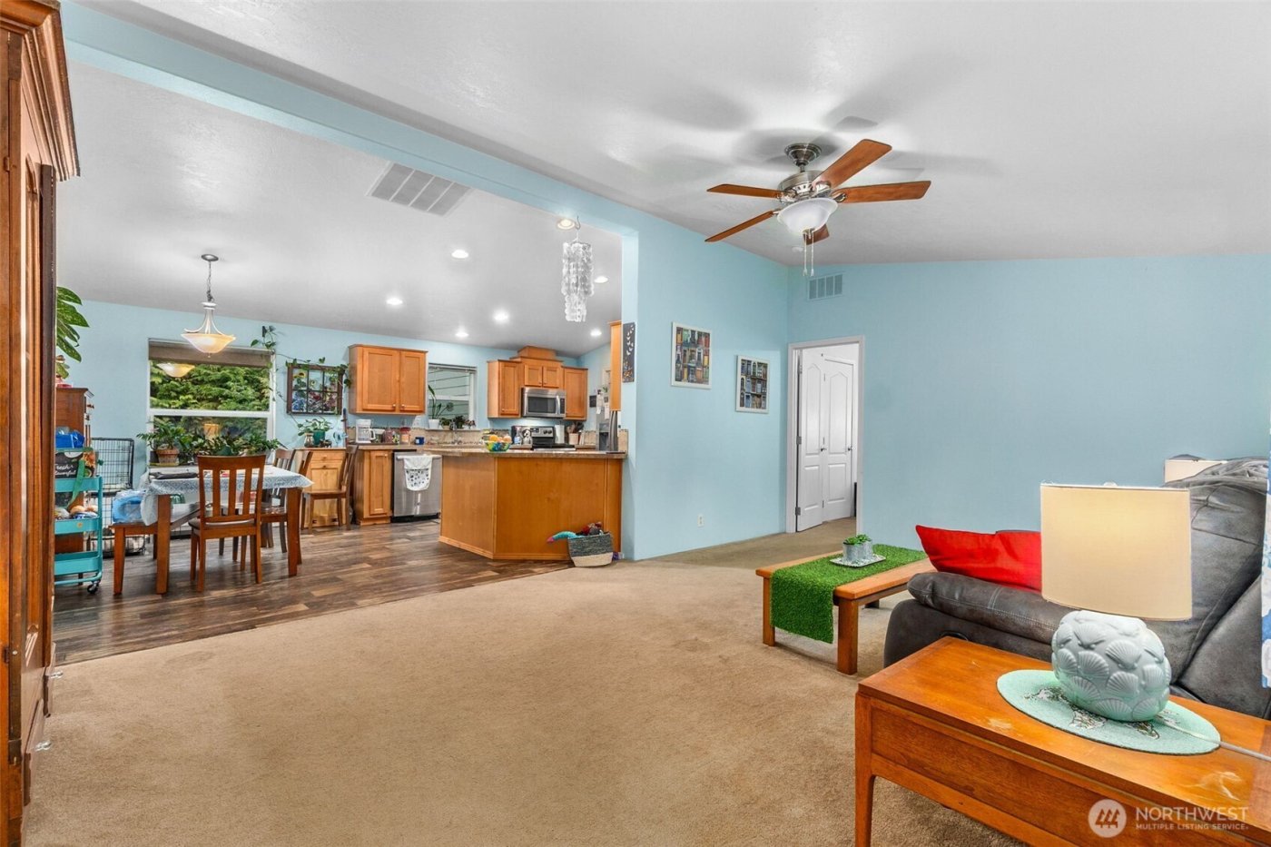 39 Paradise Lane , Pacific Beach, WA 98571