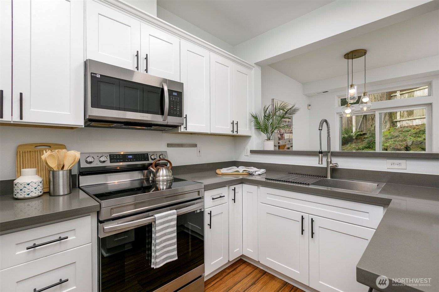 8828 238th Street SW #C3, Edmonds, WA 98026