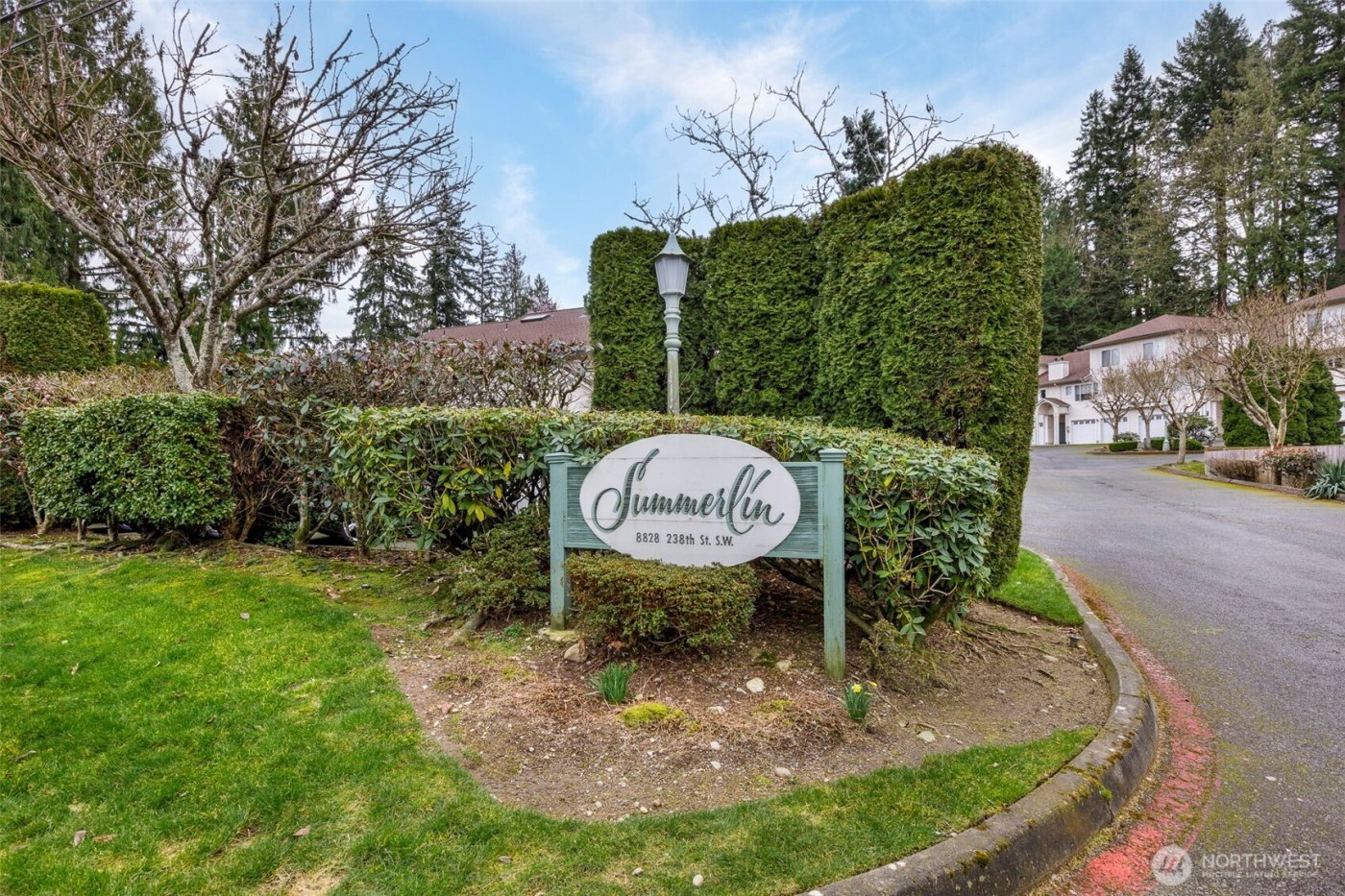 8828 238th Street SW #C3, Edmonds, WA 98026