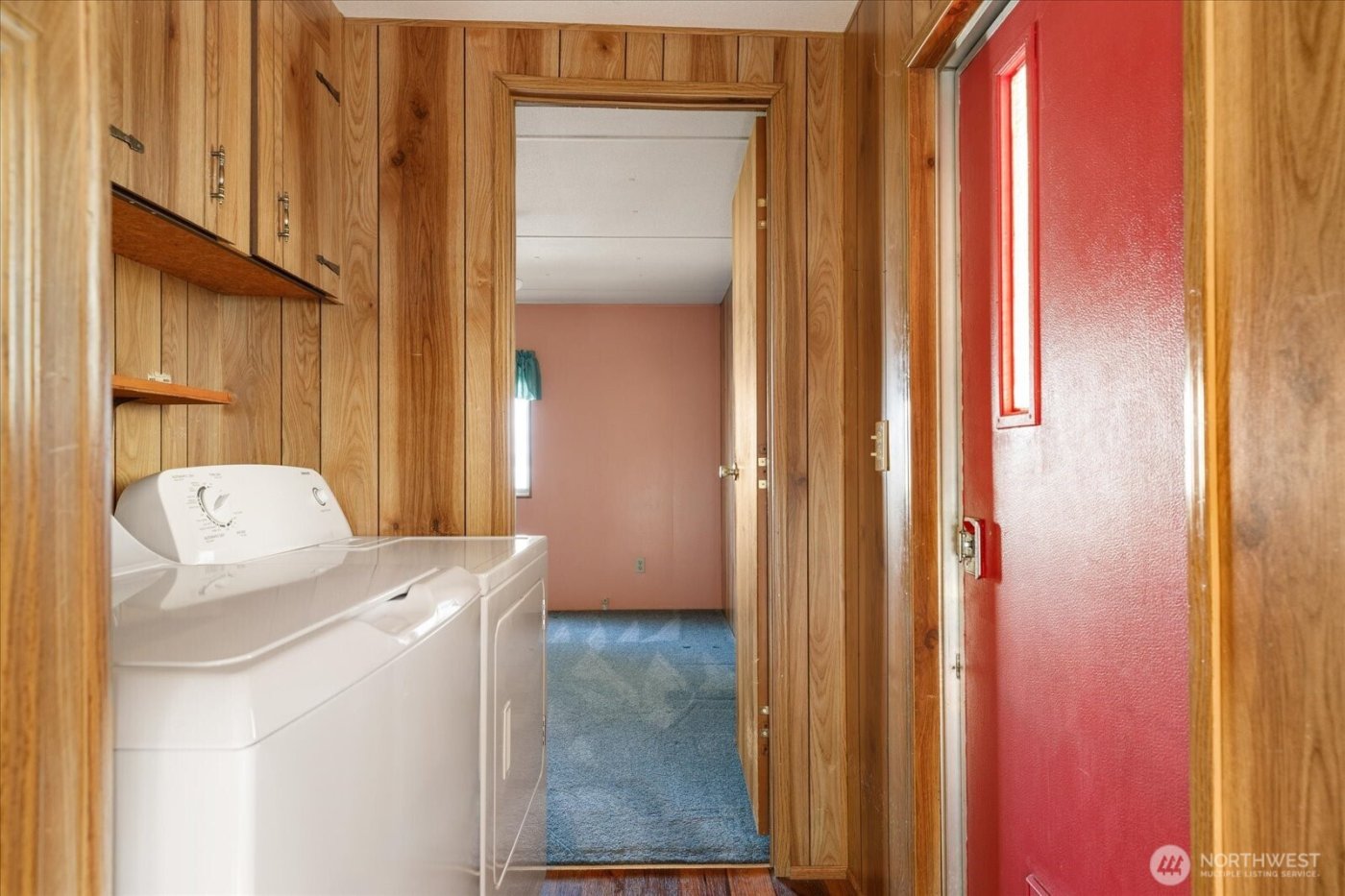 30901 State Route 20 #B3, Oak Harbor, WA 98277