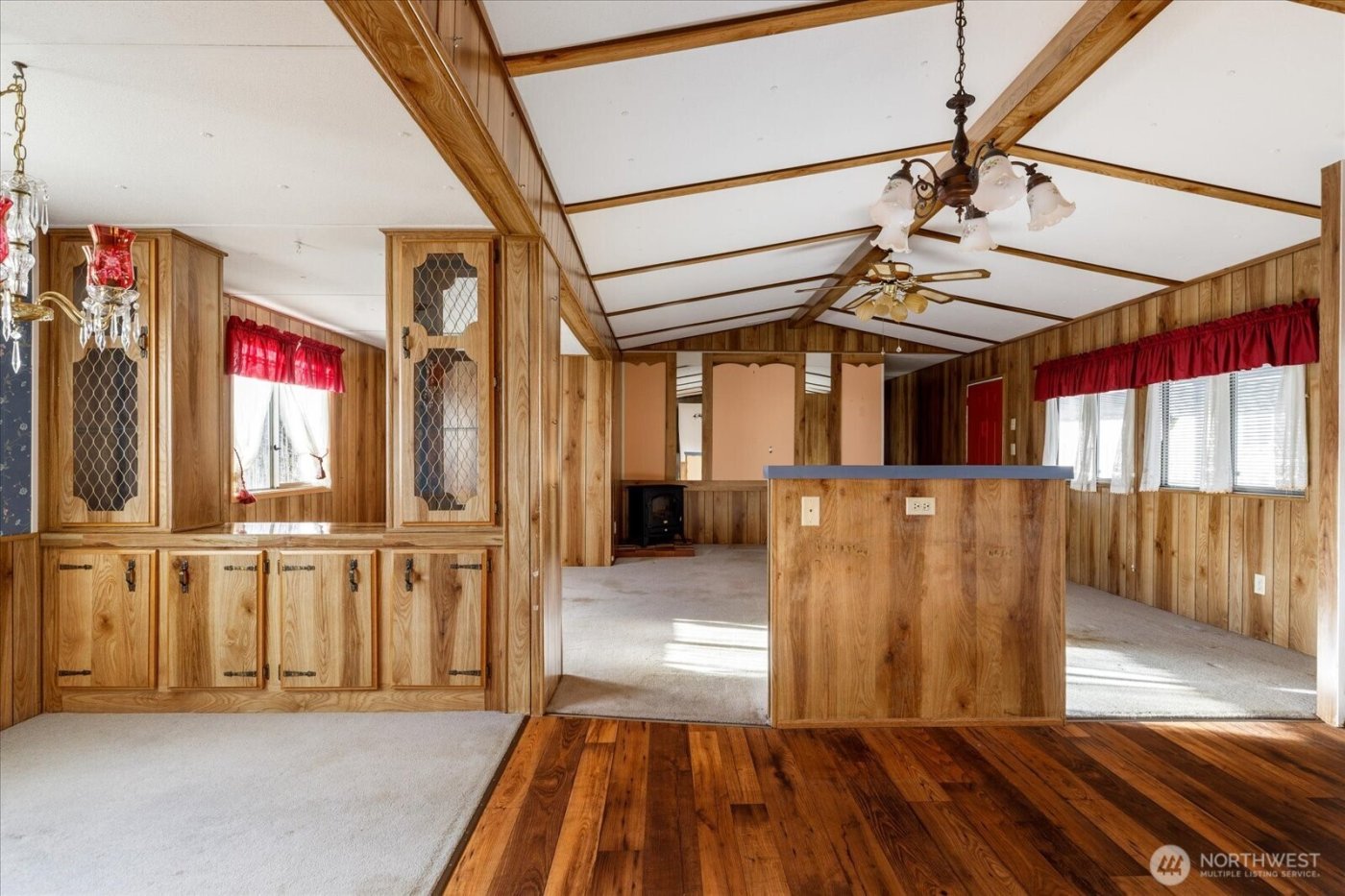 30901 State Route 20 #B3, Oak Harbor, WA 98277