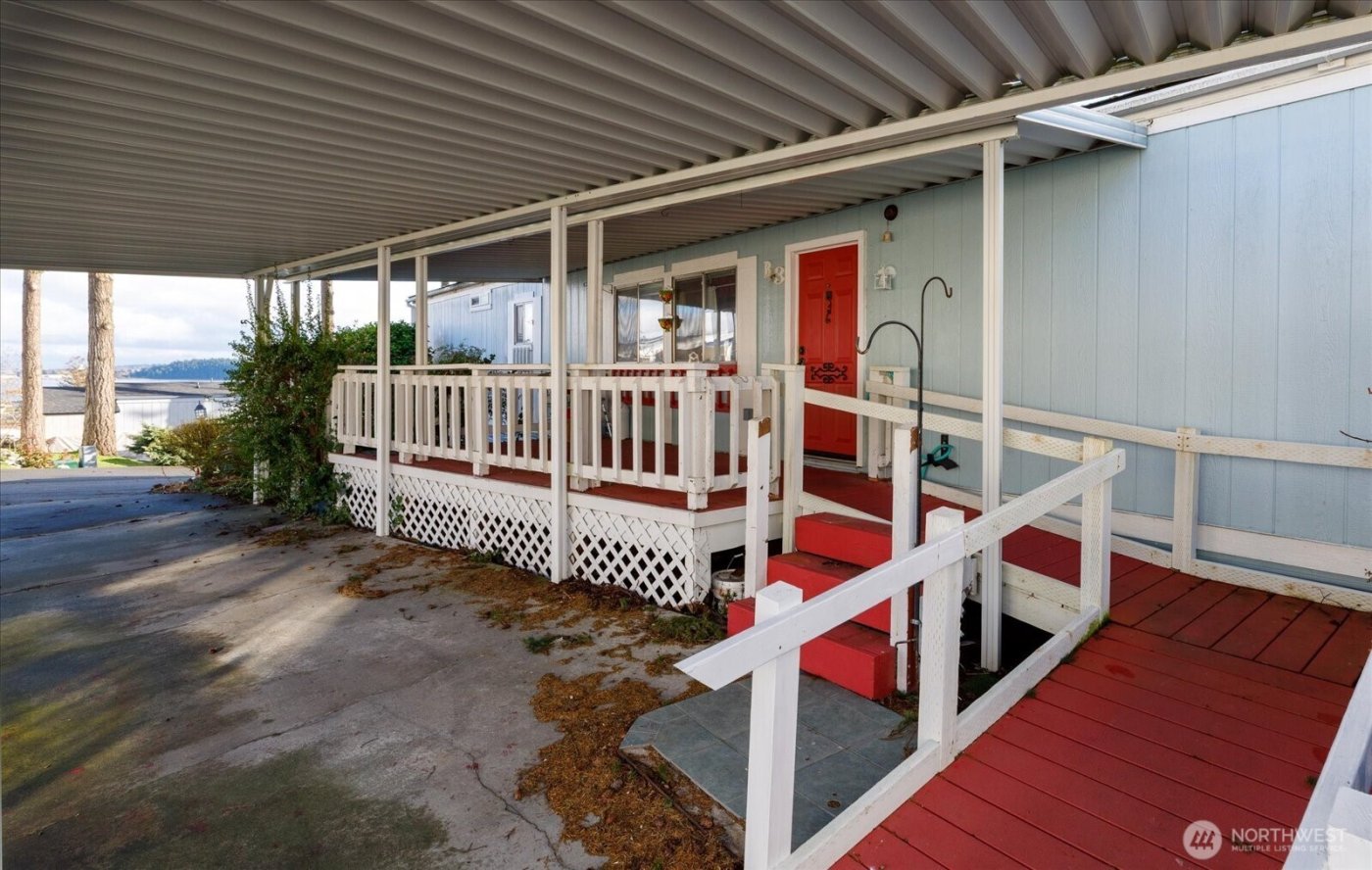 30901 State Route 20 #B3, Oak Harbor, WA 98277