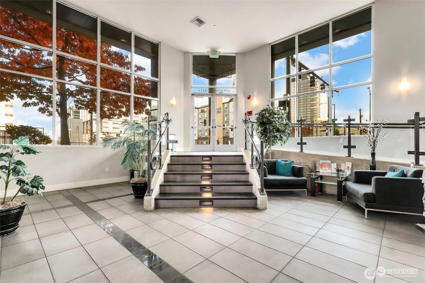 699 John St #319, Seattle, WA 98109