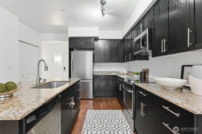 699 John St #319, Seattle, WA 98109 - Photo 5