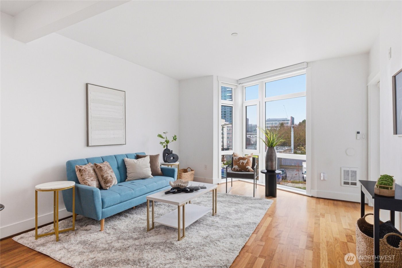 699 John St #319, Seattle, WA 98109