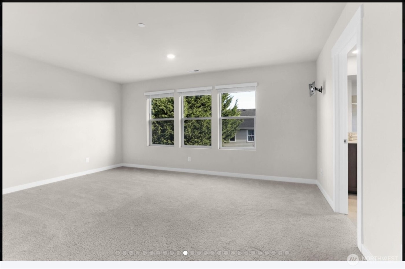 18823 111th Ave E , Puyallup, WA 98374