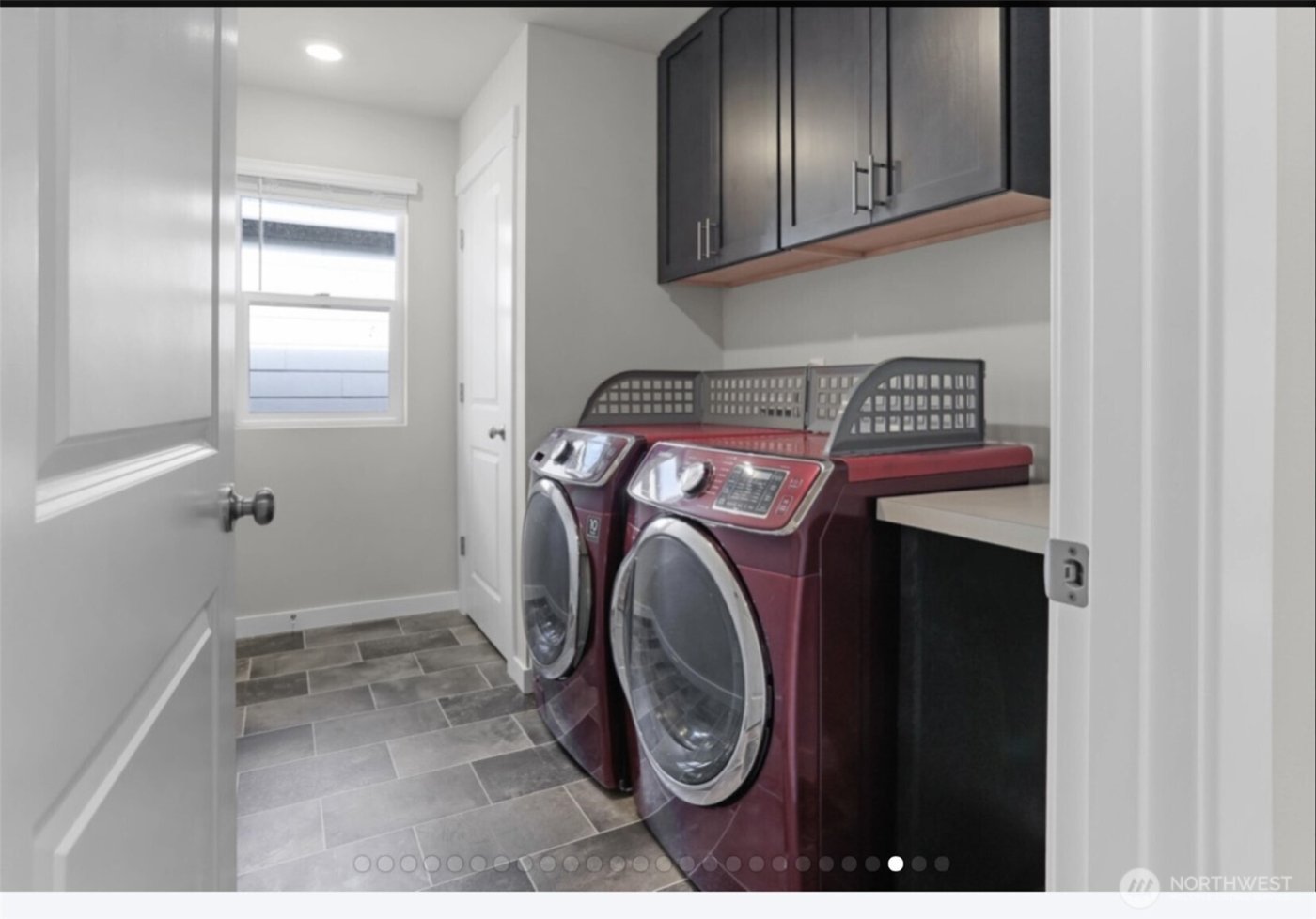 18823 111th Ave E , Puyallup, WA 98374