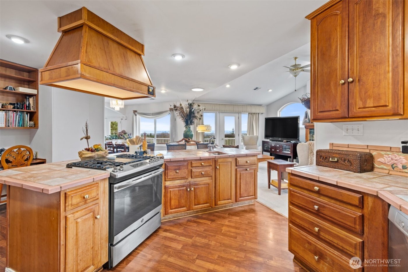 152 Hosler Drive , Sequim, WA 98382