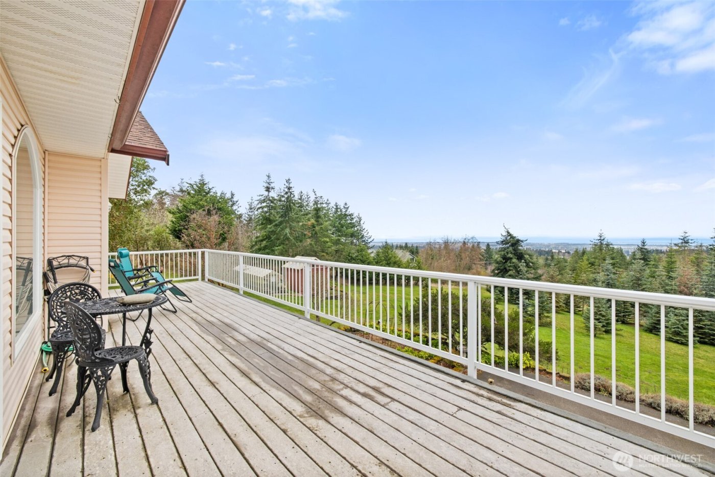 152 Hosler Drive , Sequim, WA 98382