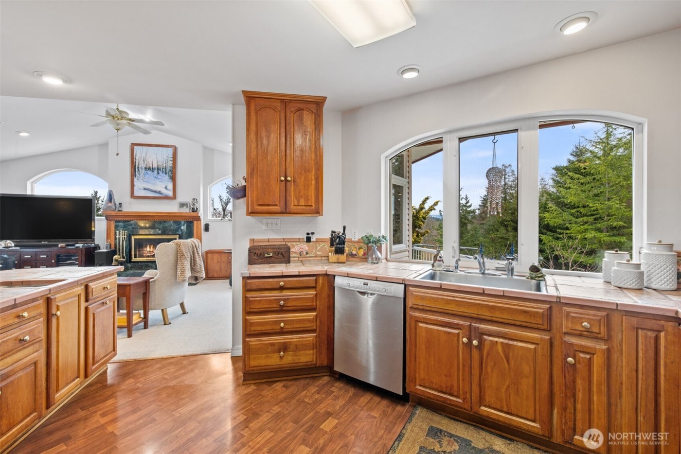 152 Hosler Drive , Sequim, WA 98382