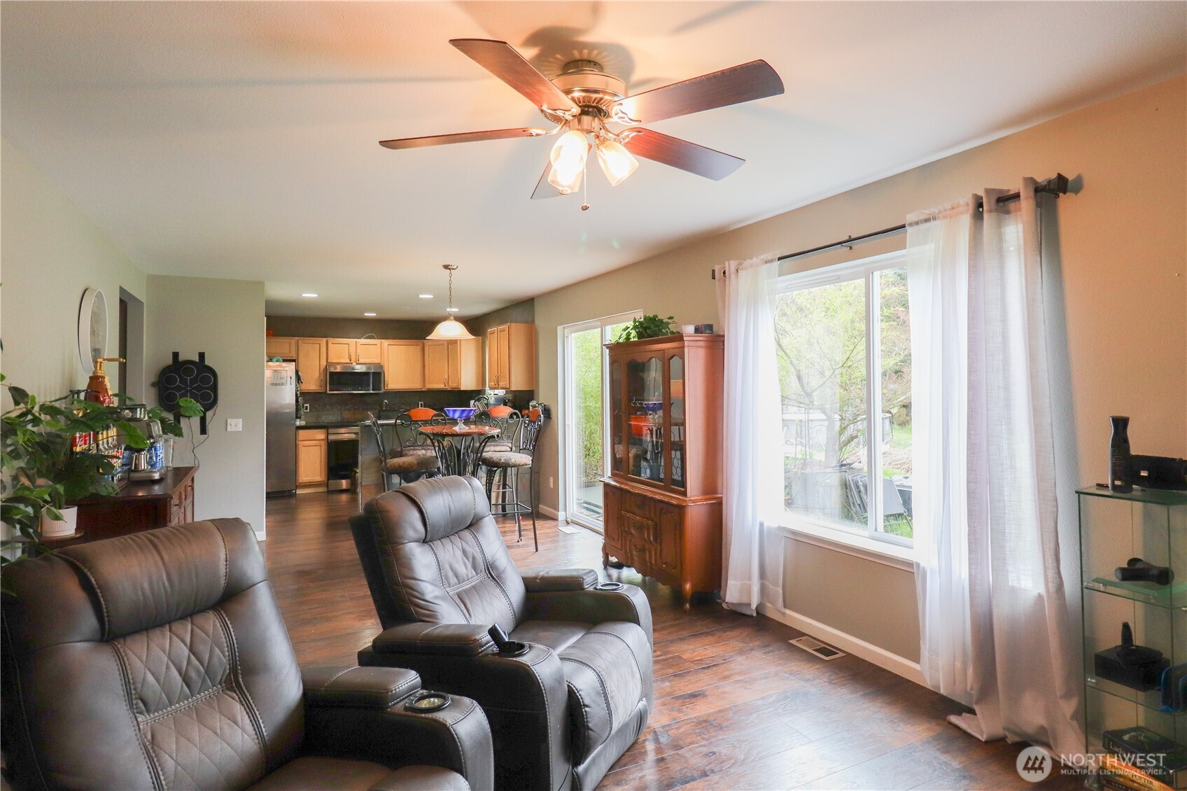 17211 Hound Dog Lane SW, Rochester, WA 98579