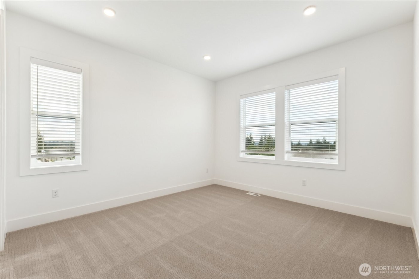 8428 137th Avenue SE, Newcastle, WA 98059