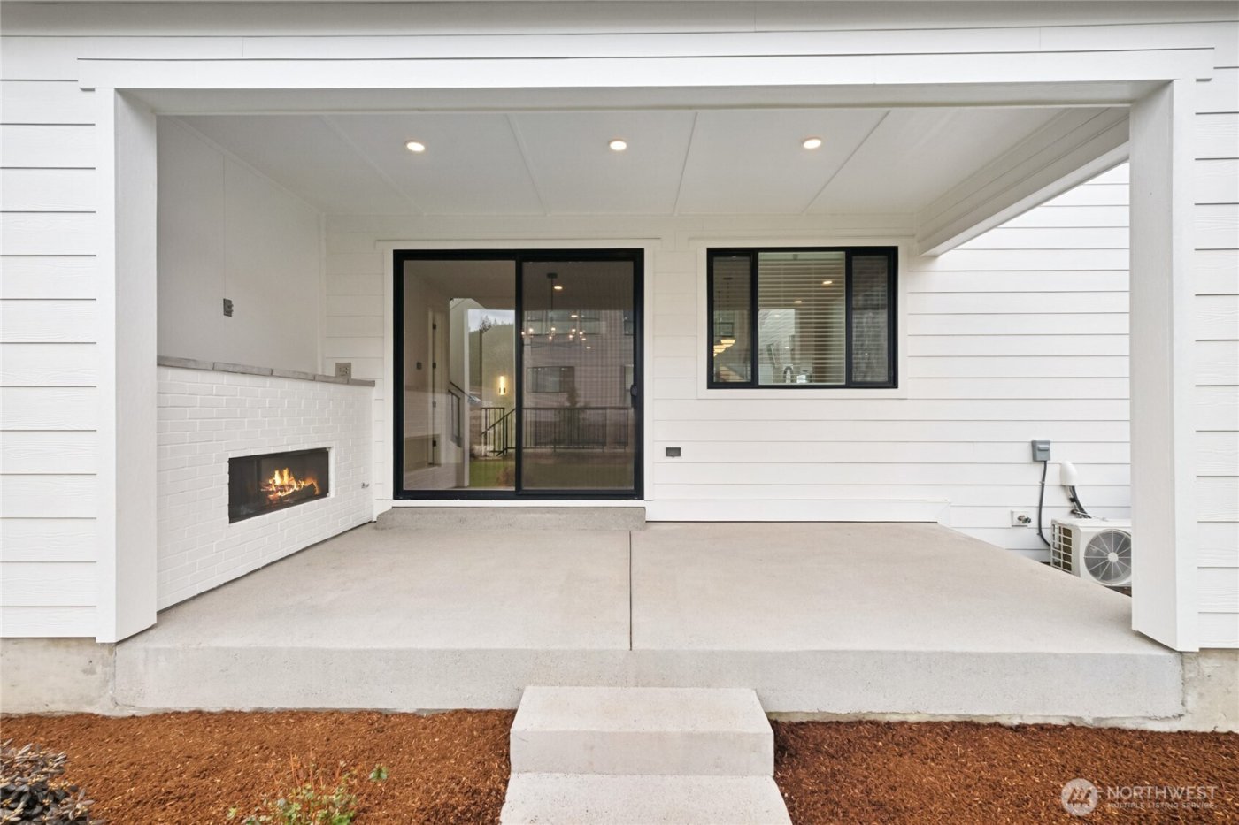 8428 137th Avenue SE, Newcastle, WA 98059