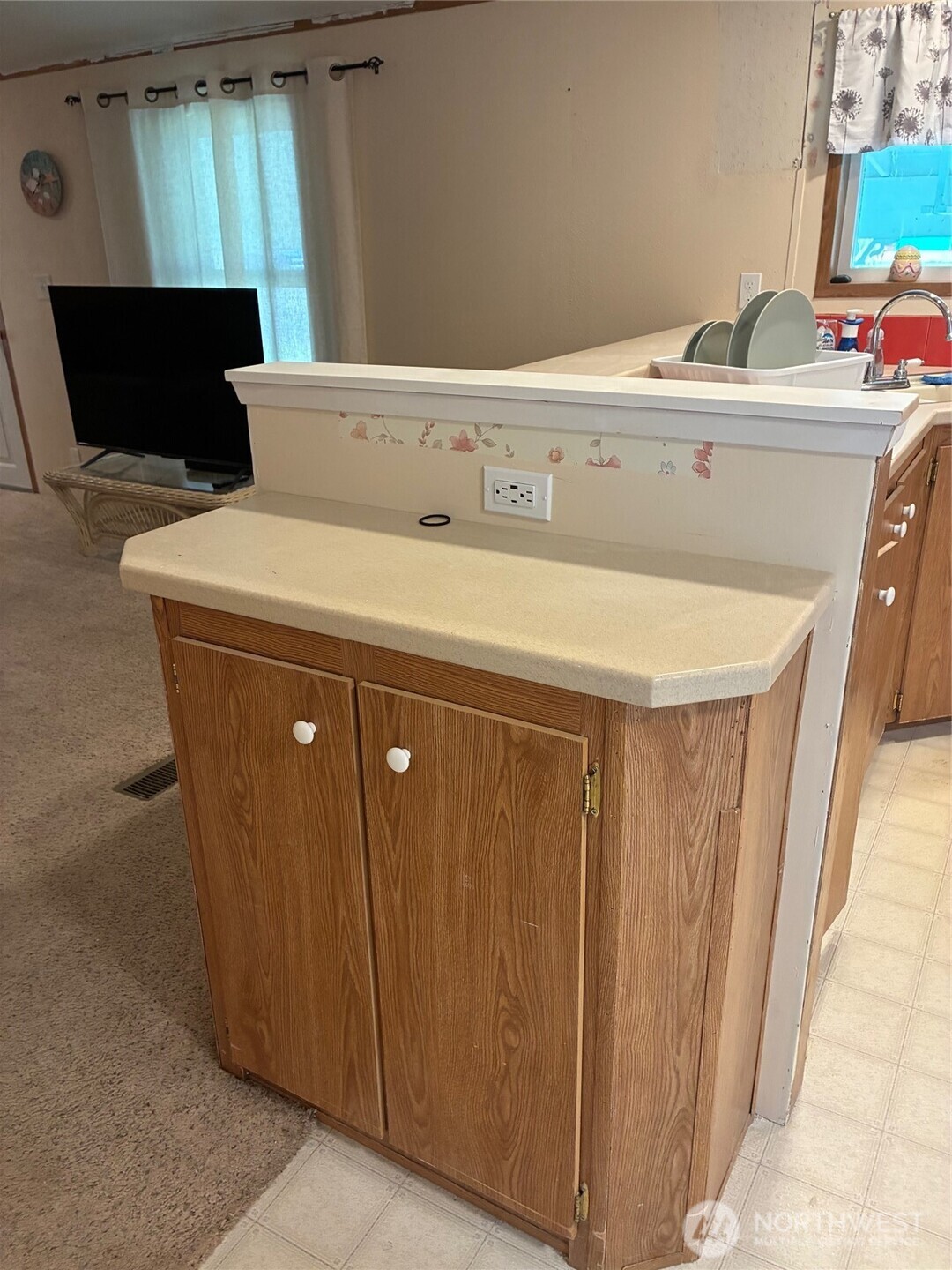 211 7th Street NE, Long Beach, WA 98631