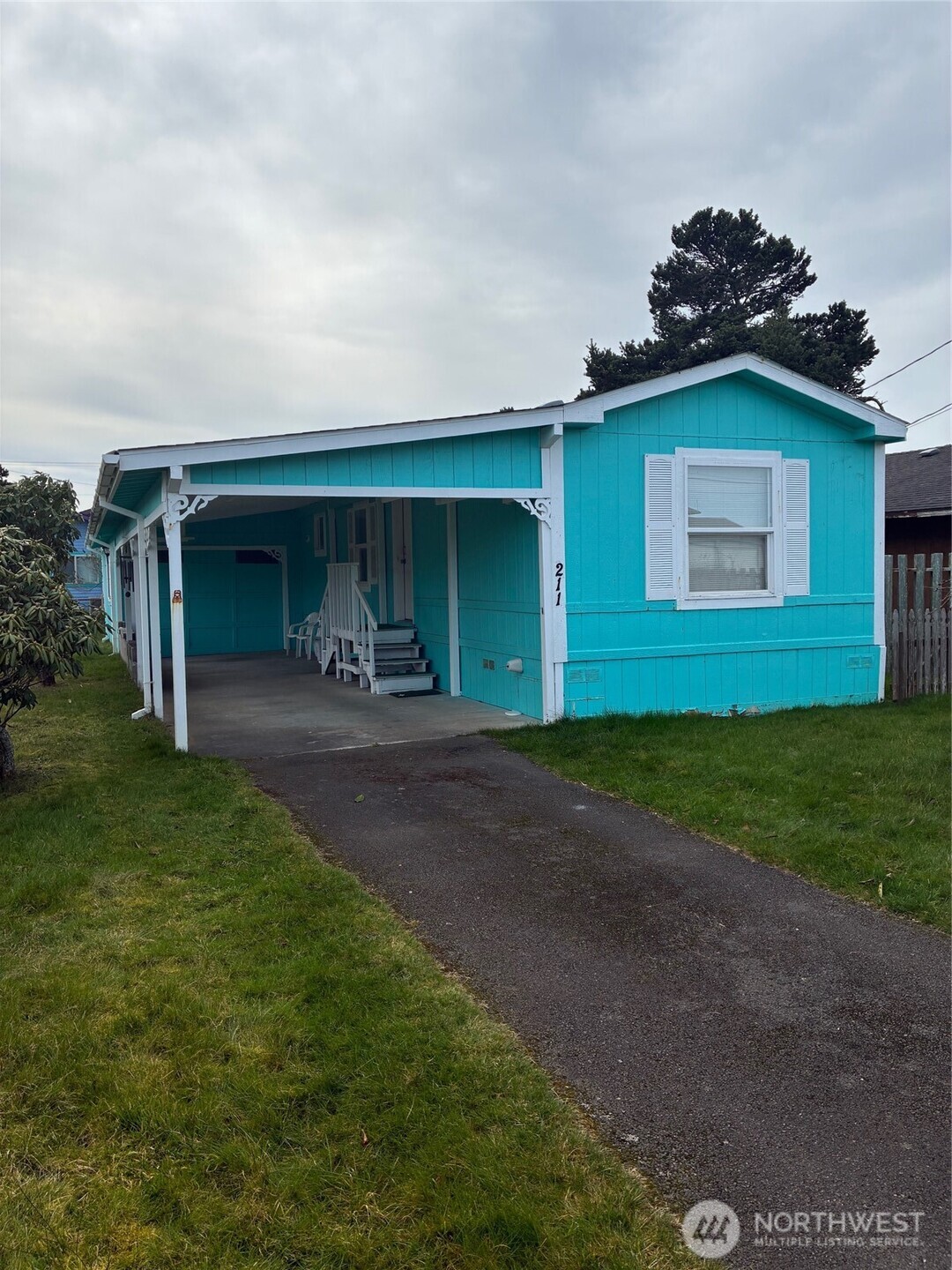 211 7th Street NE, Long Beach, WA 98631
