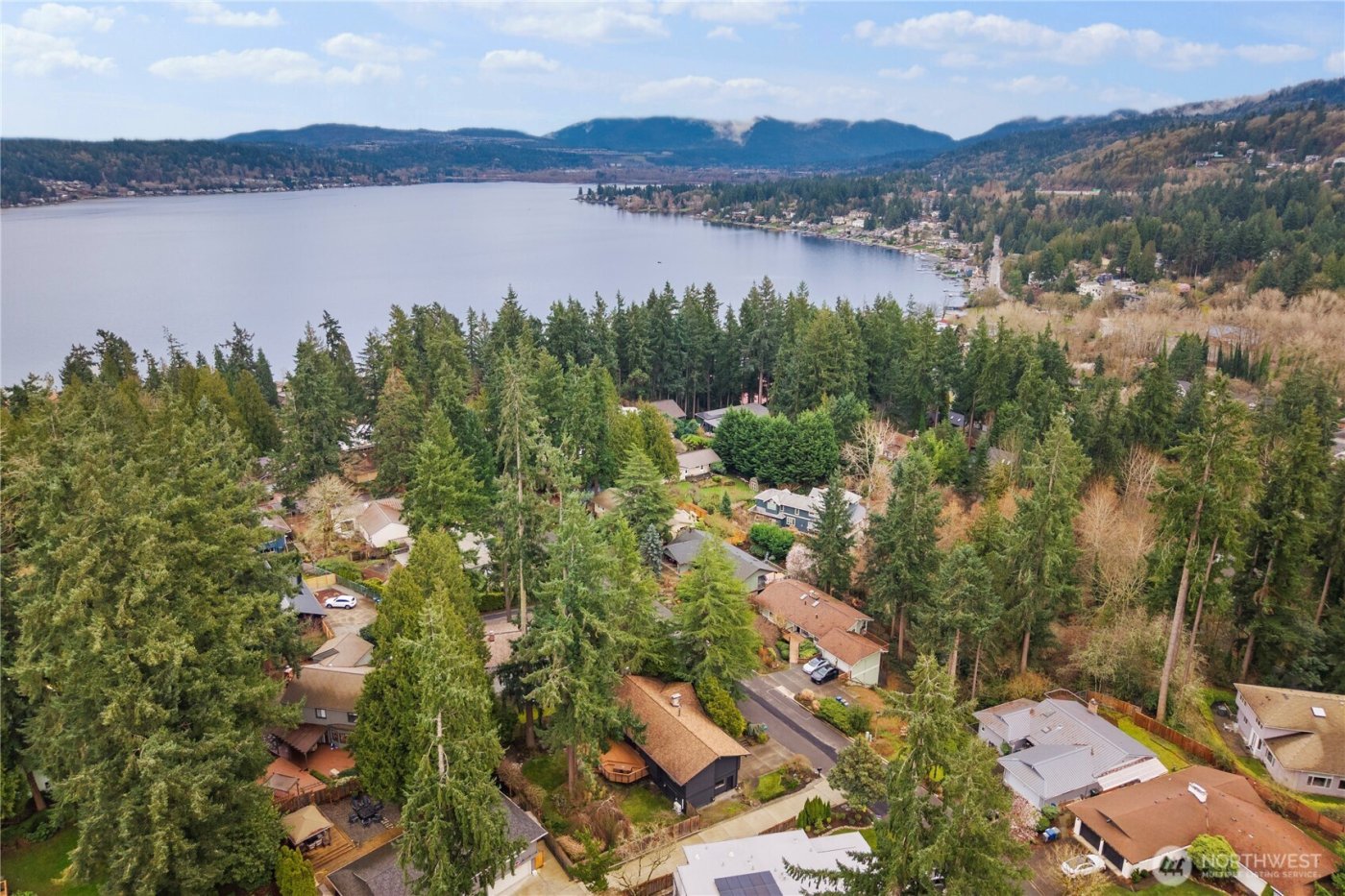 16700 SE 31st Street , Bellevue, WA 98008-5721