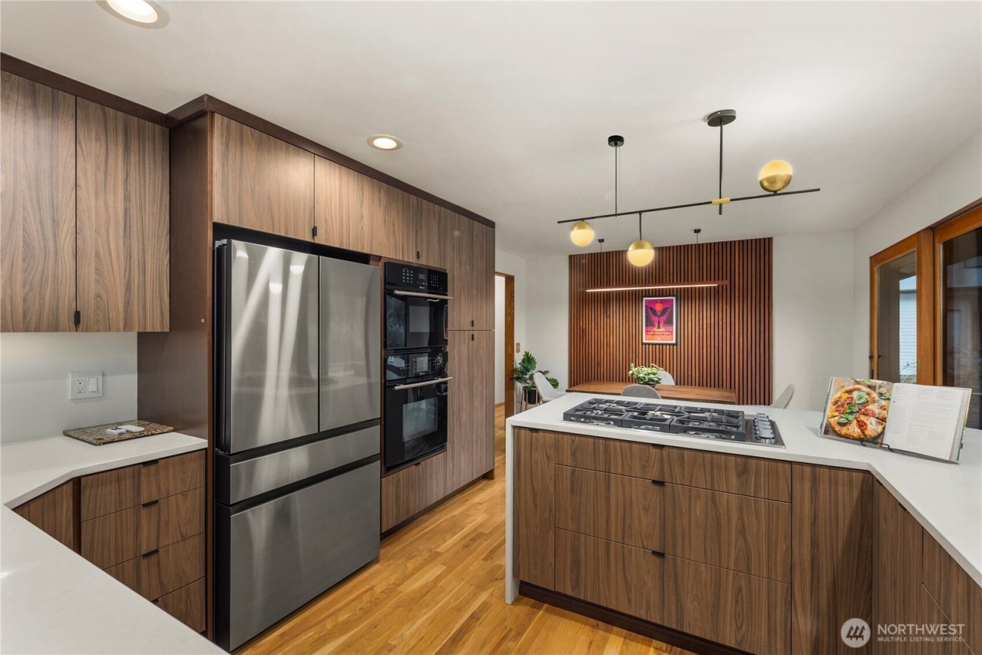 16700 SE 31st Street , Bellevue, WA 98008-5721