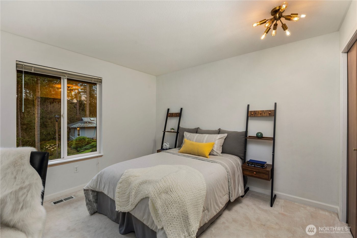 16700 SE 31st Street , Bellevue, WA 98008-5721