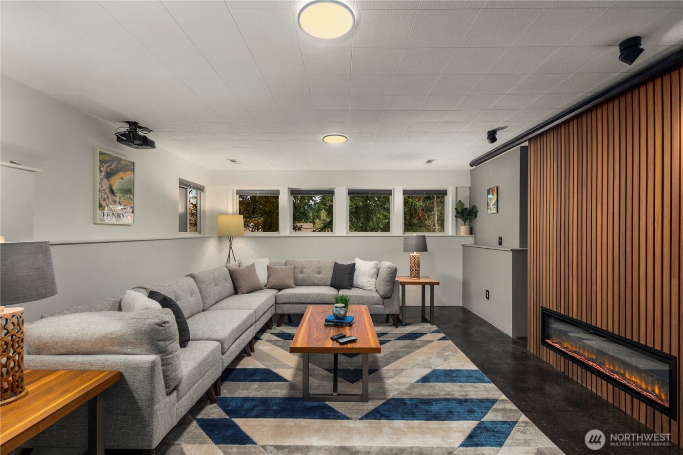 16700 SE 31st Street , Bellevue, WA 98008-5721