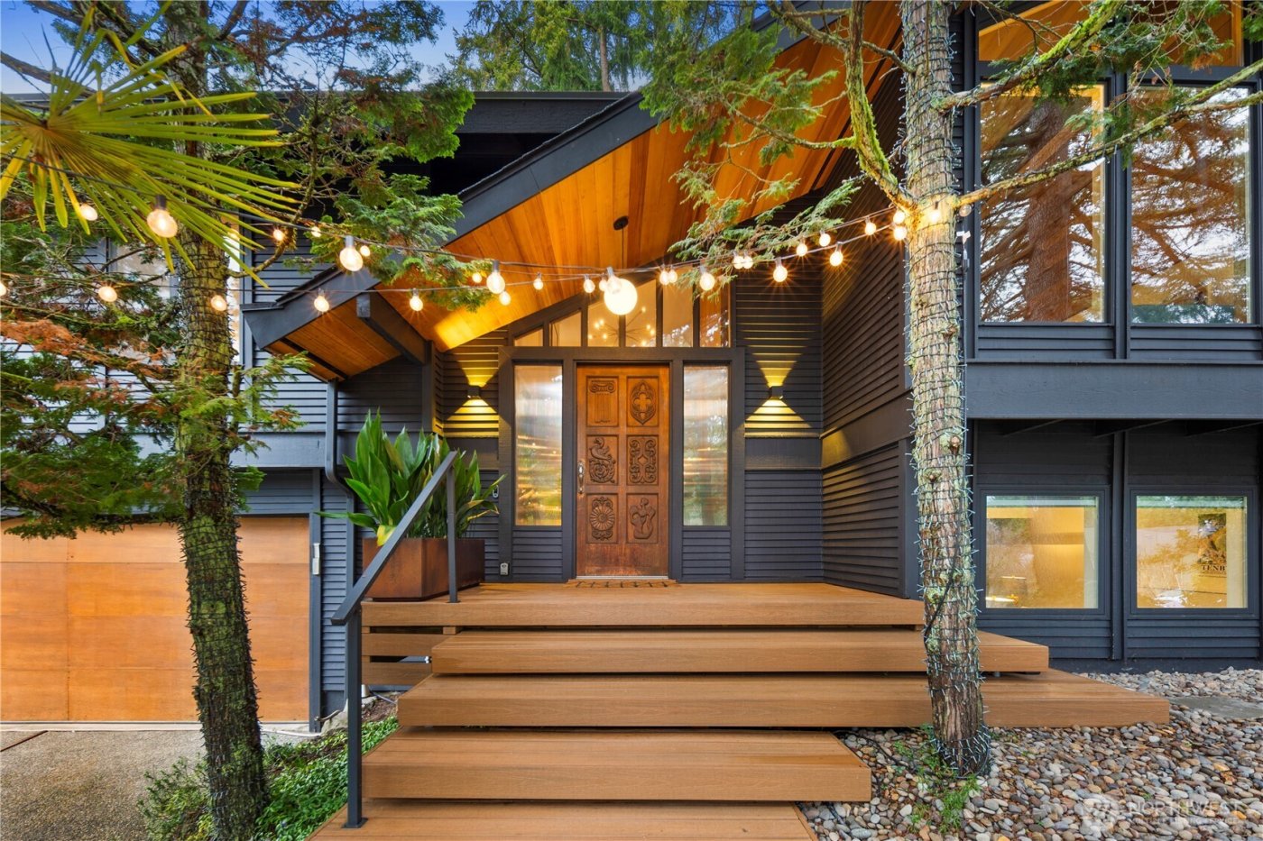 16700 SE 31st Street , Bellevue, WA 98008-5721