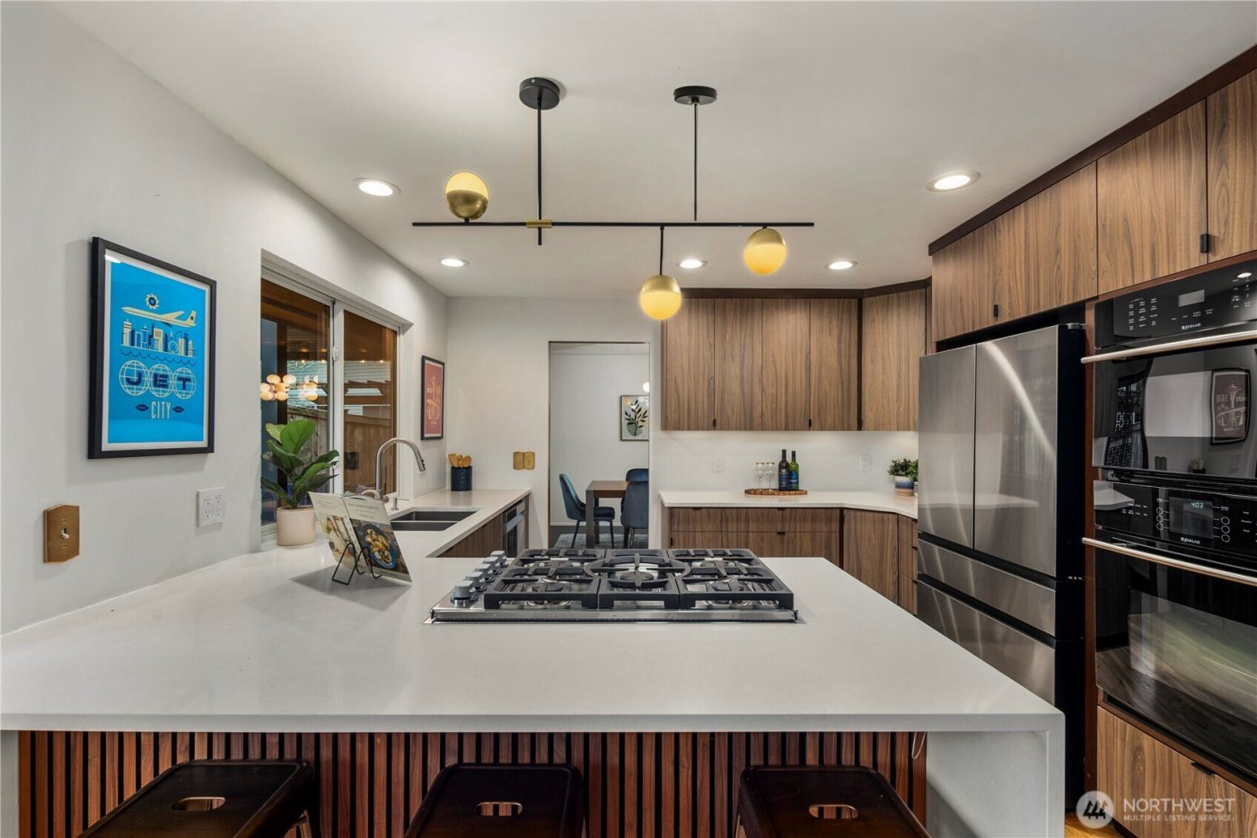 16700 SE 31st Street , Bellevue, WA 98008-5721