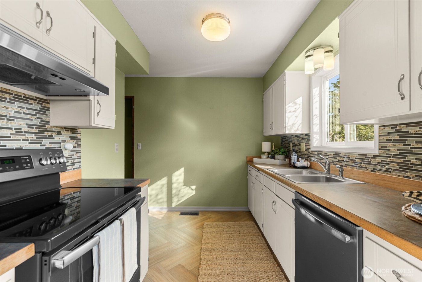 2908 Alvista Place , Wenatchee, WA 98801